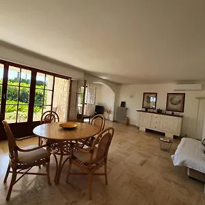 Jolie Maison Provençale Au Calme Mougins